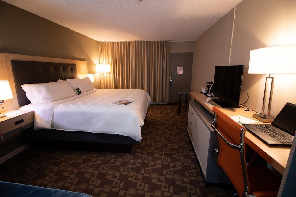 Scranton East - By Ihg