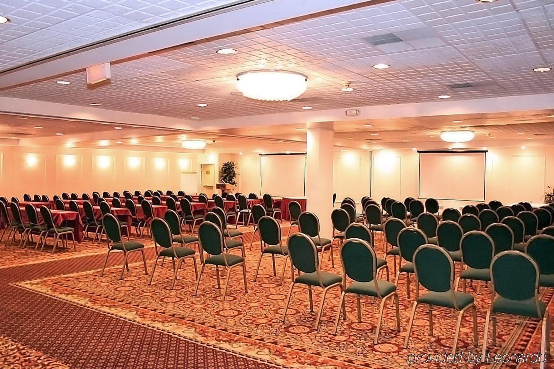 Scranton East - By Ihg 3*